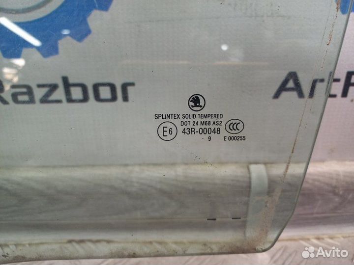 Стекло двери задней левой Skoda Octavia A5 1.6 BSE