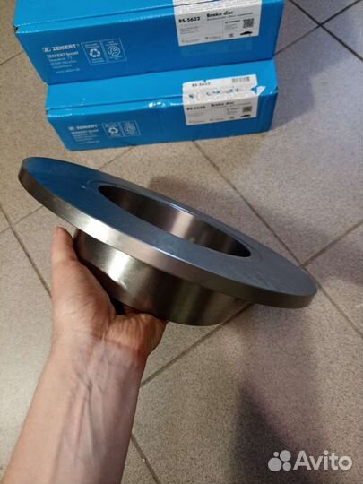 Диск задний Renault Master3, Opel Movano