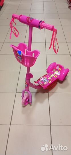 Самокат детский трехколесный новый