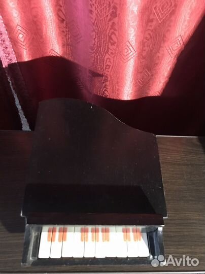 Детский рояль эпохи СССР