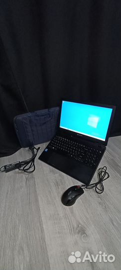 Ноутбук Acer Packard Bell