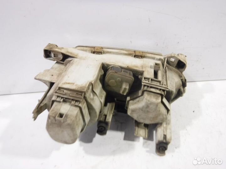 Фара правая Alfa Romeo 146