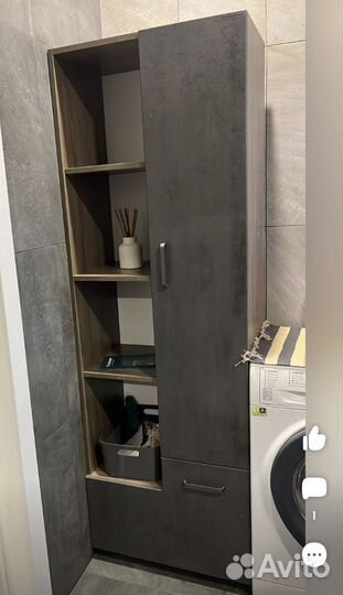 Шкаф новый для ванной