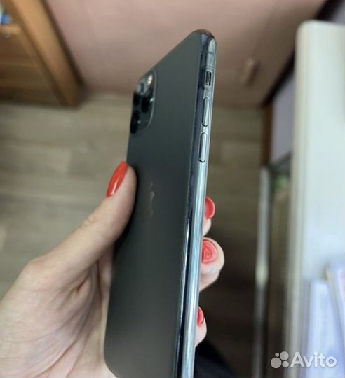 iPhone 11 Pro, 256 ГБ