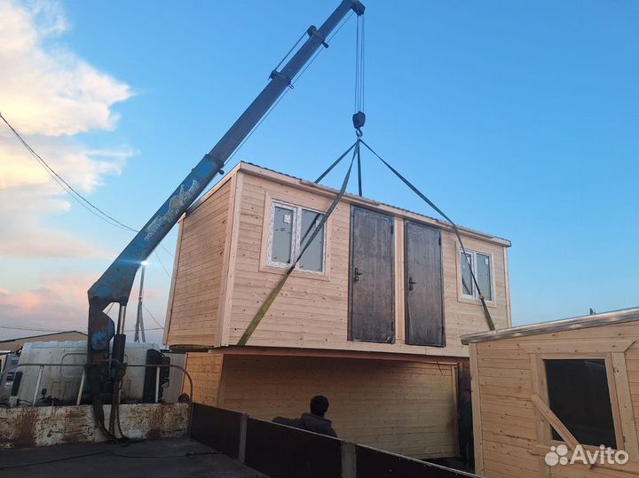 Бытовка и хозблок прочные для участка