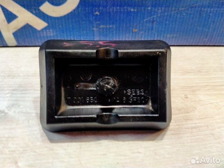 Поддомкратник Bmw X5 E53 M54B30 01/2004