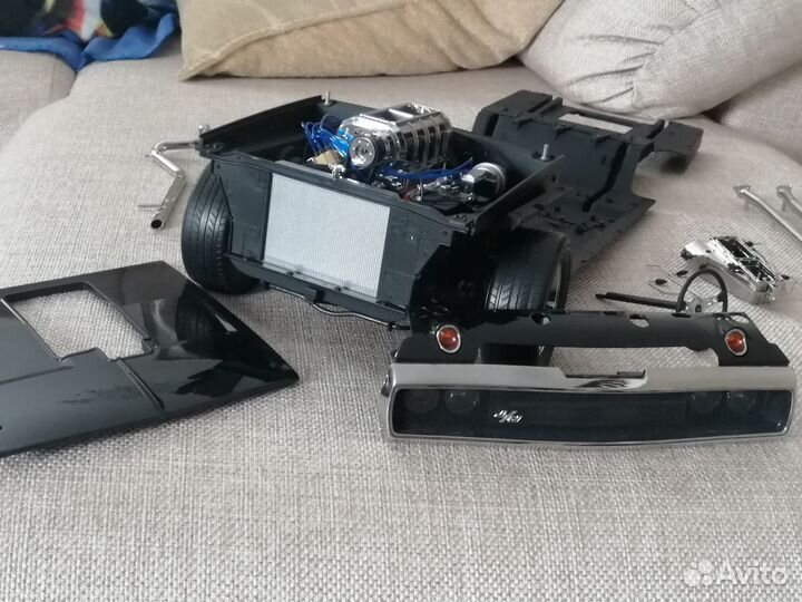 Легендарный автомобиль Dodge Charger R /T