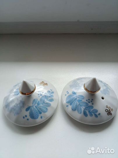 Крышки от сервиза Вербилки,Голубые цветы