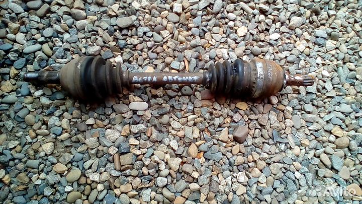 Привод левый opel astra h