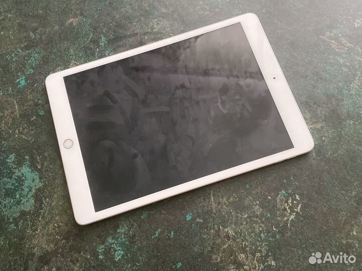 iPad 2020 10.2 32гб