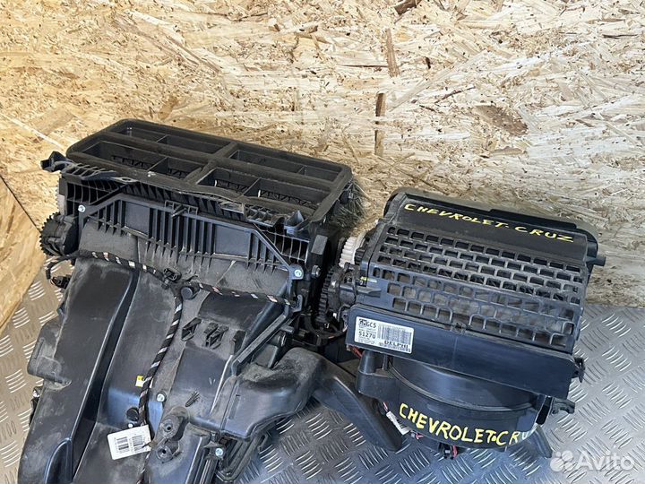 Корпус отопителя Chevrolet Cruze J300