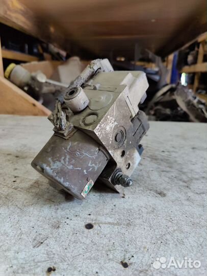 Блок ABS nyundai sonata 4 EF