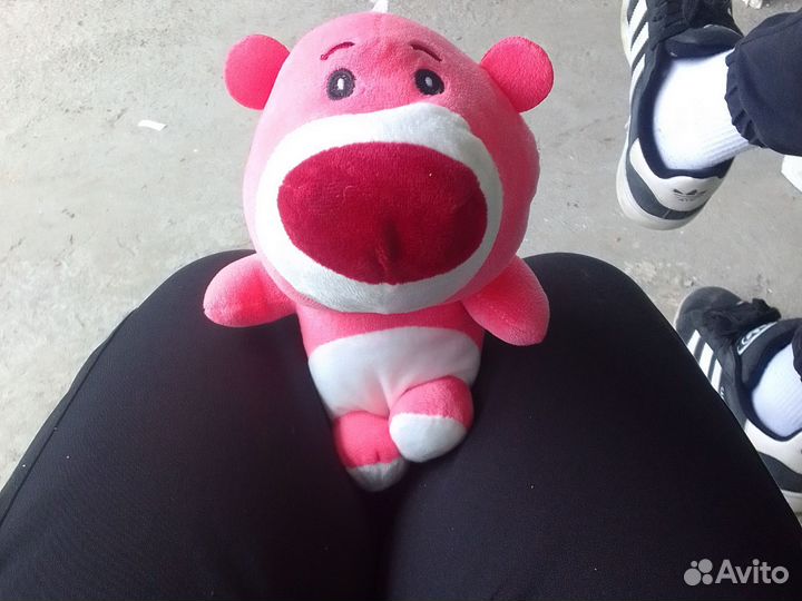 Плюшевый медведь,совершенно новый