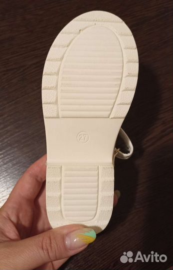 Туфли новые детские 27 р