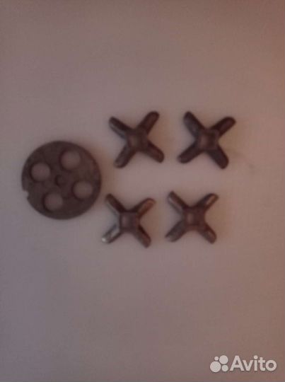 Решётки и нож для мясорубки