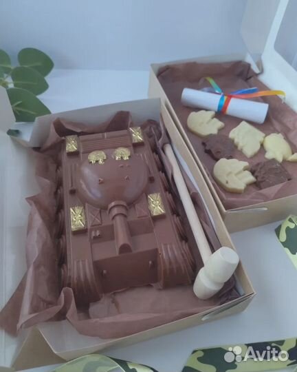 Подарок пиньята Шоколадный танк