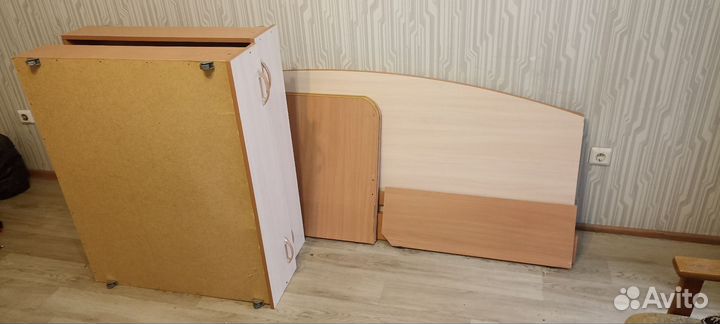 Кровать односпальная с матрасом бу