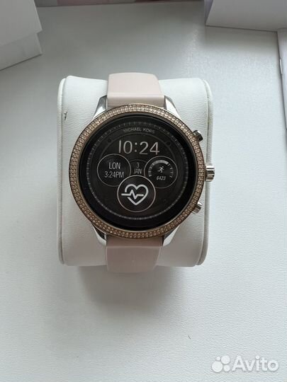 Смарт часы Michael kors