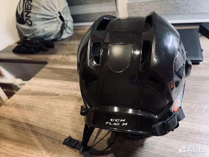 Хоккейный шлем ссм FL40 Sr(M)