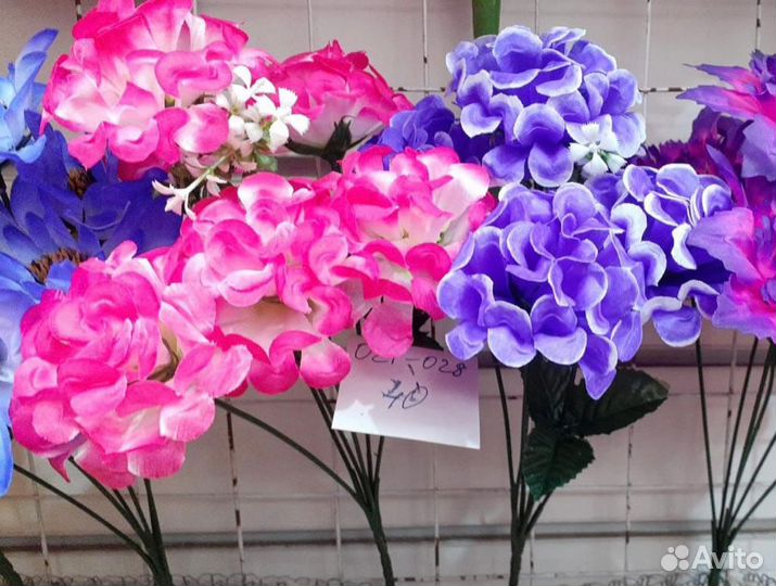 Цветы искусственные.Розы,пионы,хризантема