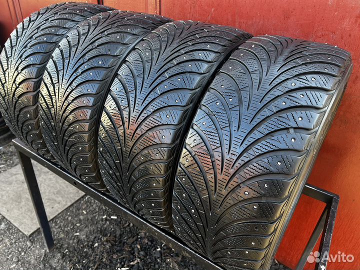 Sava Eskimo Stud 225/45 R17 94T