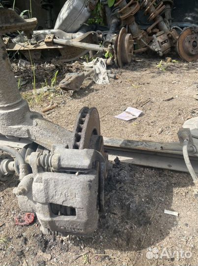 Передняя левая стойка Daewoo Nexia 1, 2