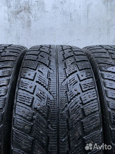 Kumho I'Zen KW32 225/55 R18