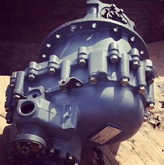 Средний редуктор 6520