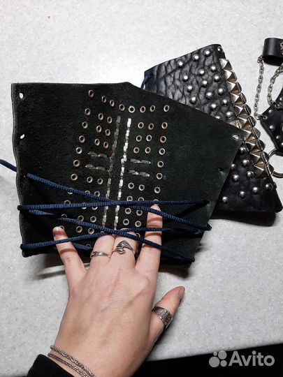 Напульсники кожаные