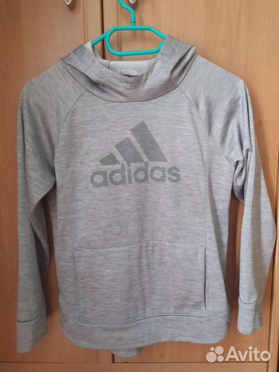 Спортивная кофта adidas