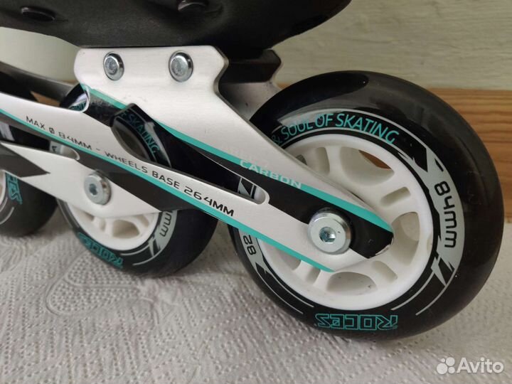 Роликовые коньки Roces