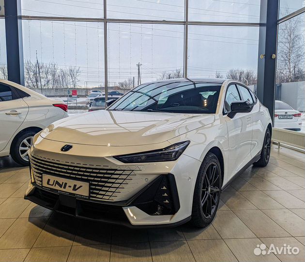 Changan UNI-V 1.5 AMT, 2024