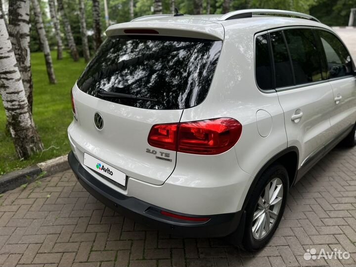 Volkswagen Tiguan 2.0 AT, 2011, 106 000 км