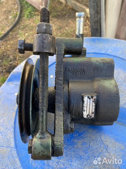 Насос гур mercedes 711