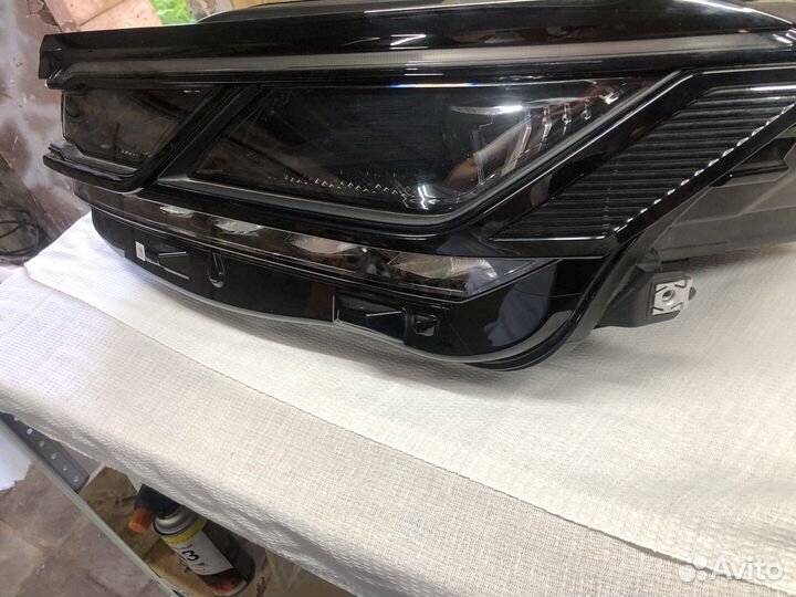 Volkswagen touareg фара 761.941.082.А