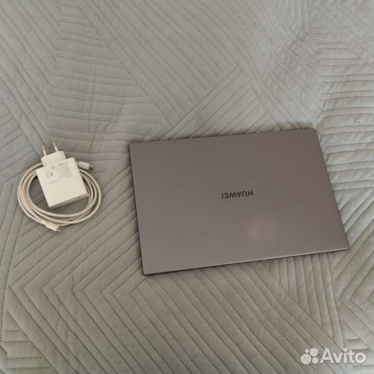 Ноутбук huawei matebook d 14