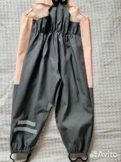 Полукомбинезон непромокаемый новый