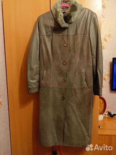 Продам демисезонный плащ