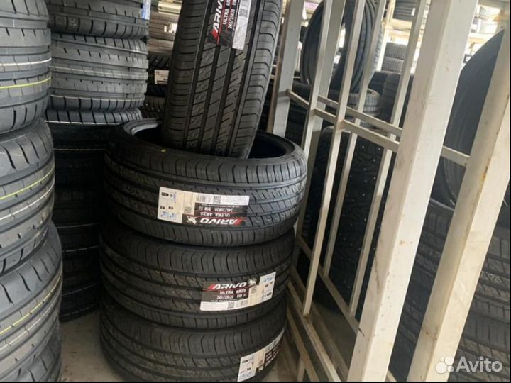 Arivo Ultra ARZ5 245/35 R20 95W