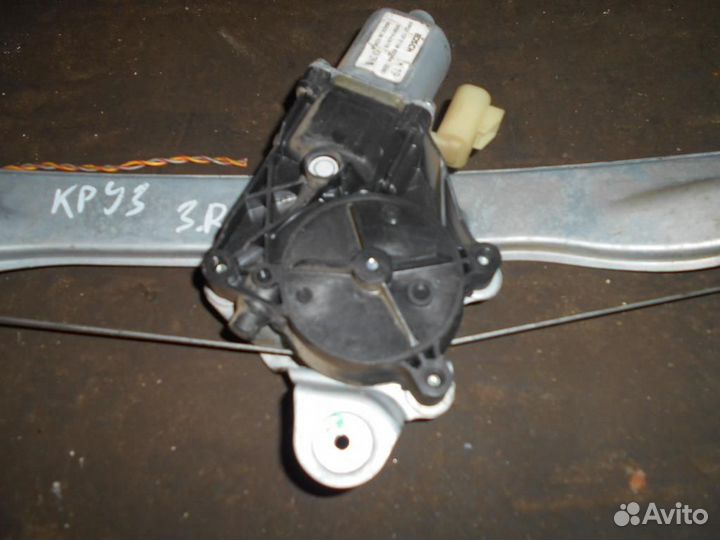 Моторчик стеклоподъемника задний правый chevrole