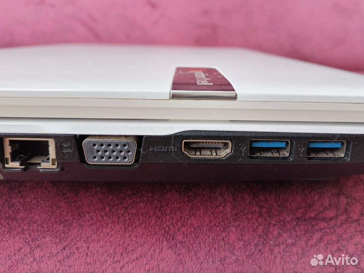 Ноутбук packard bell 17
