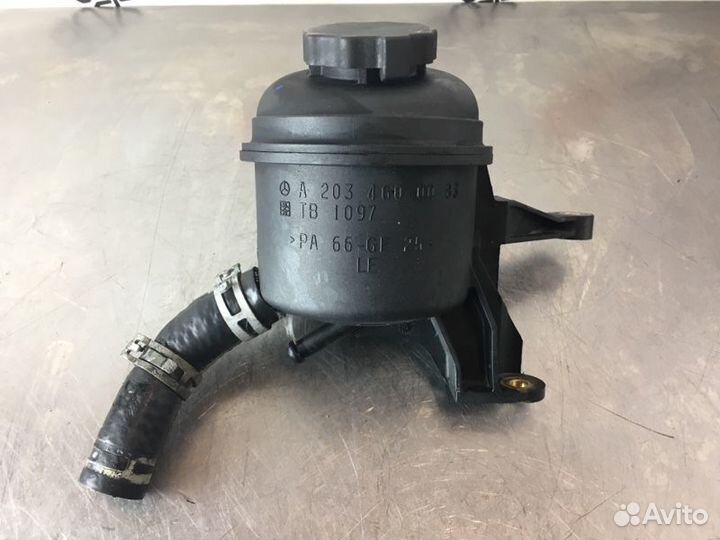 Бачок гидроусилителя Mercedes C-Class W203 OM646