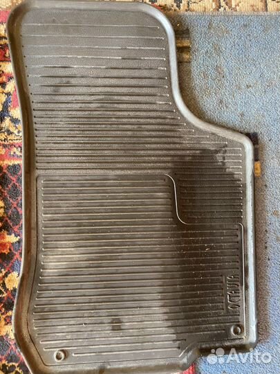 Резиновые коврики в салон Octavia tour