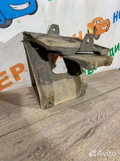 Крепление АКБ (корпус/подставка) LADA kalina-Лада