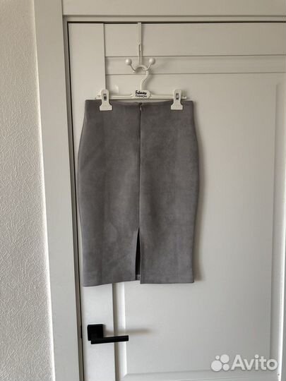 Юбка карандаш 44