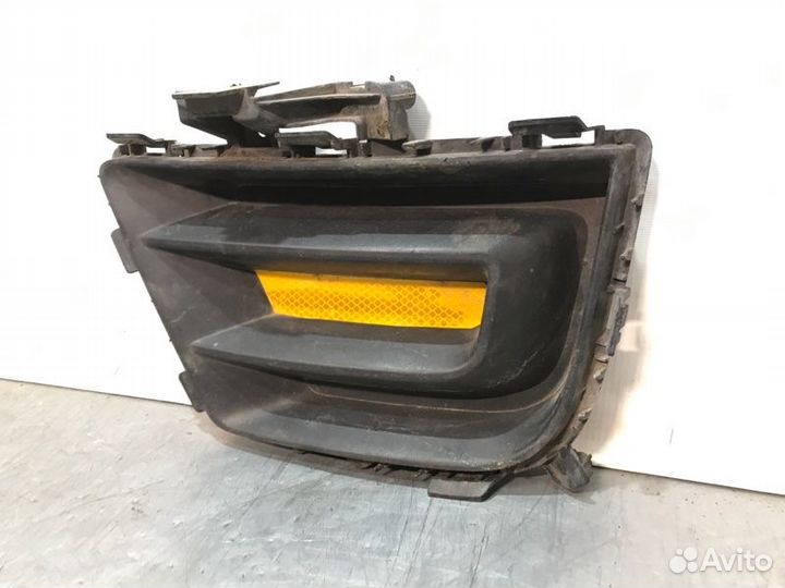 Заглушка бампера передняя правая Mazda 5 CR LFF7