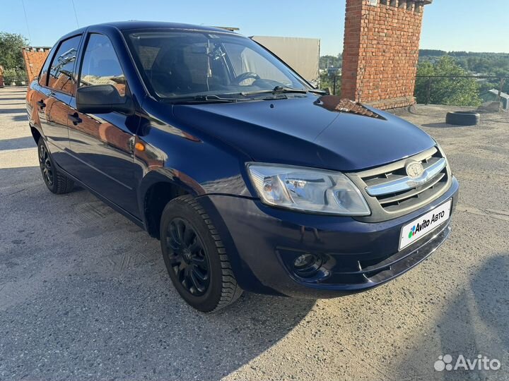 LADA Granta 1.6 МТ, 2012, 178 700 км