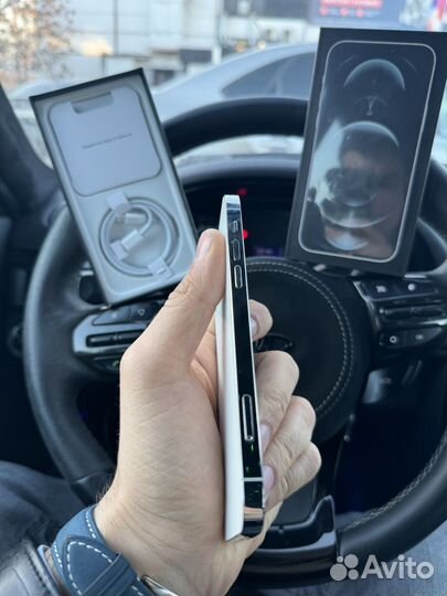 iPhone 12 Pro, 256 ГБ