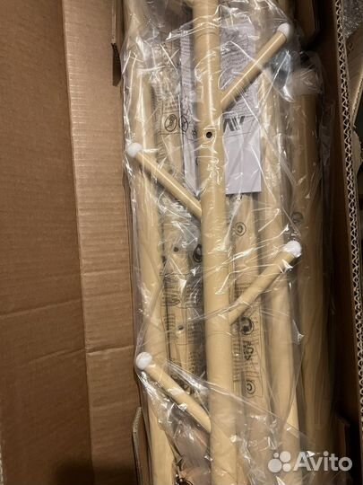 Напольная вешалка на колесиках новая