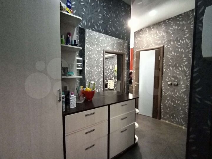 2-к. квартира, 63,4 м², 1/8 эт.